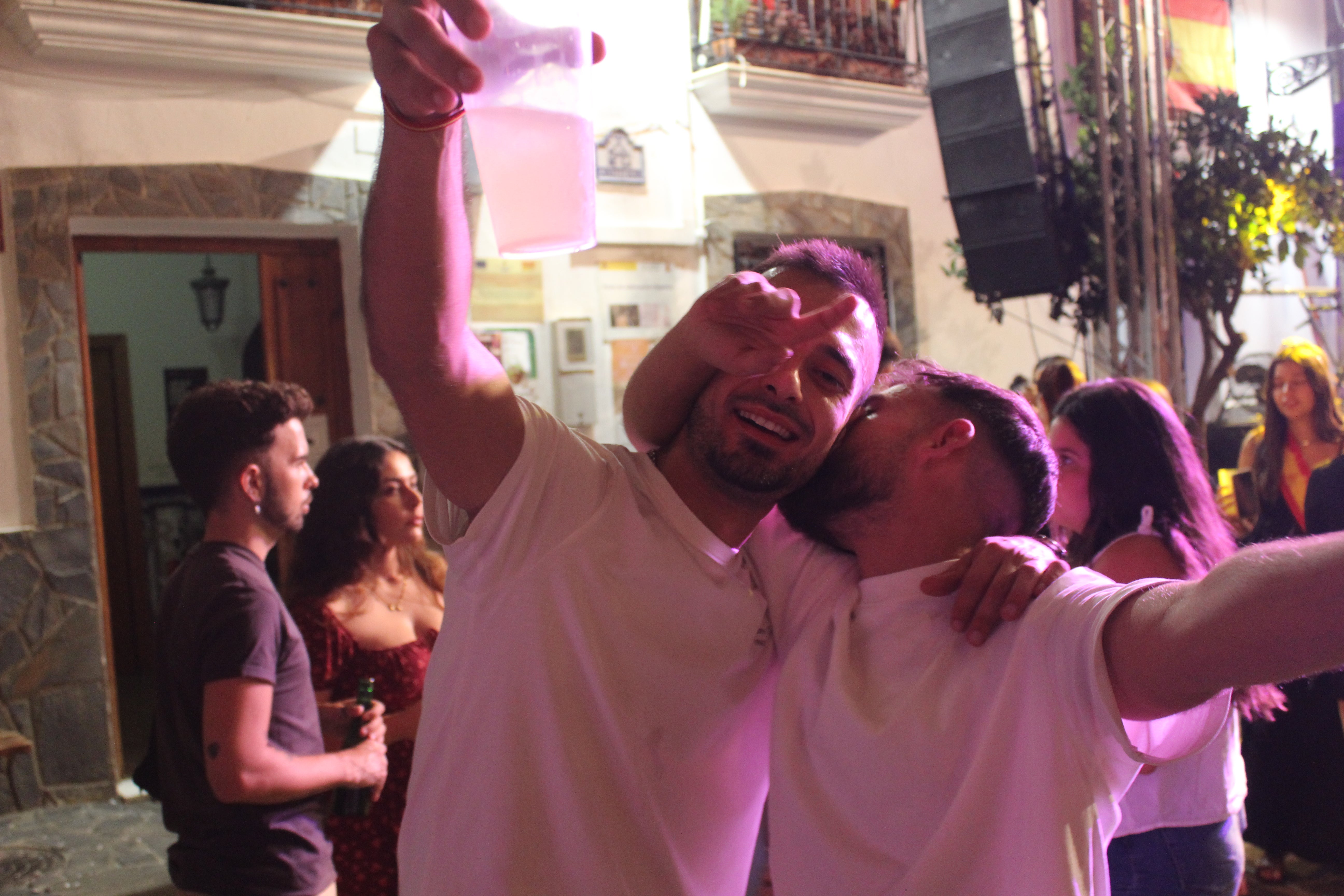 Velefique disfruta de baile y de la familia por sus fiestas, en imágenes