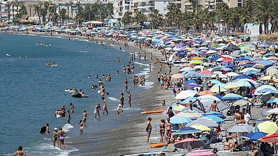 Finaliza un agosto «fantástico» para el sector turístico de la Costa Tropical