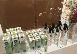 Fragancia 'Nardos para la Virgen' en la tienda oficial de la Hermandad.