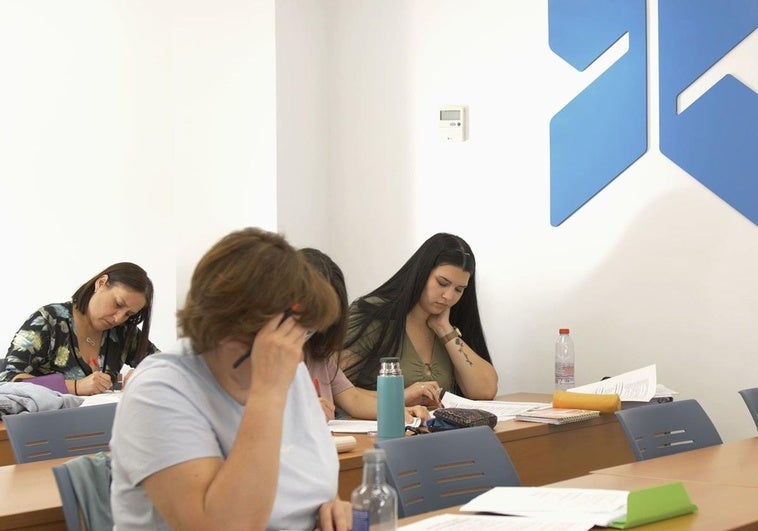 «Ahora tengo un sueldo fijo en un trabajo que me gusta y que me permite vivir como realmente yo quiero vivir»