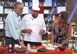 El chef almeriense que ha conquistado a Juan y Medio con su cocina de autor