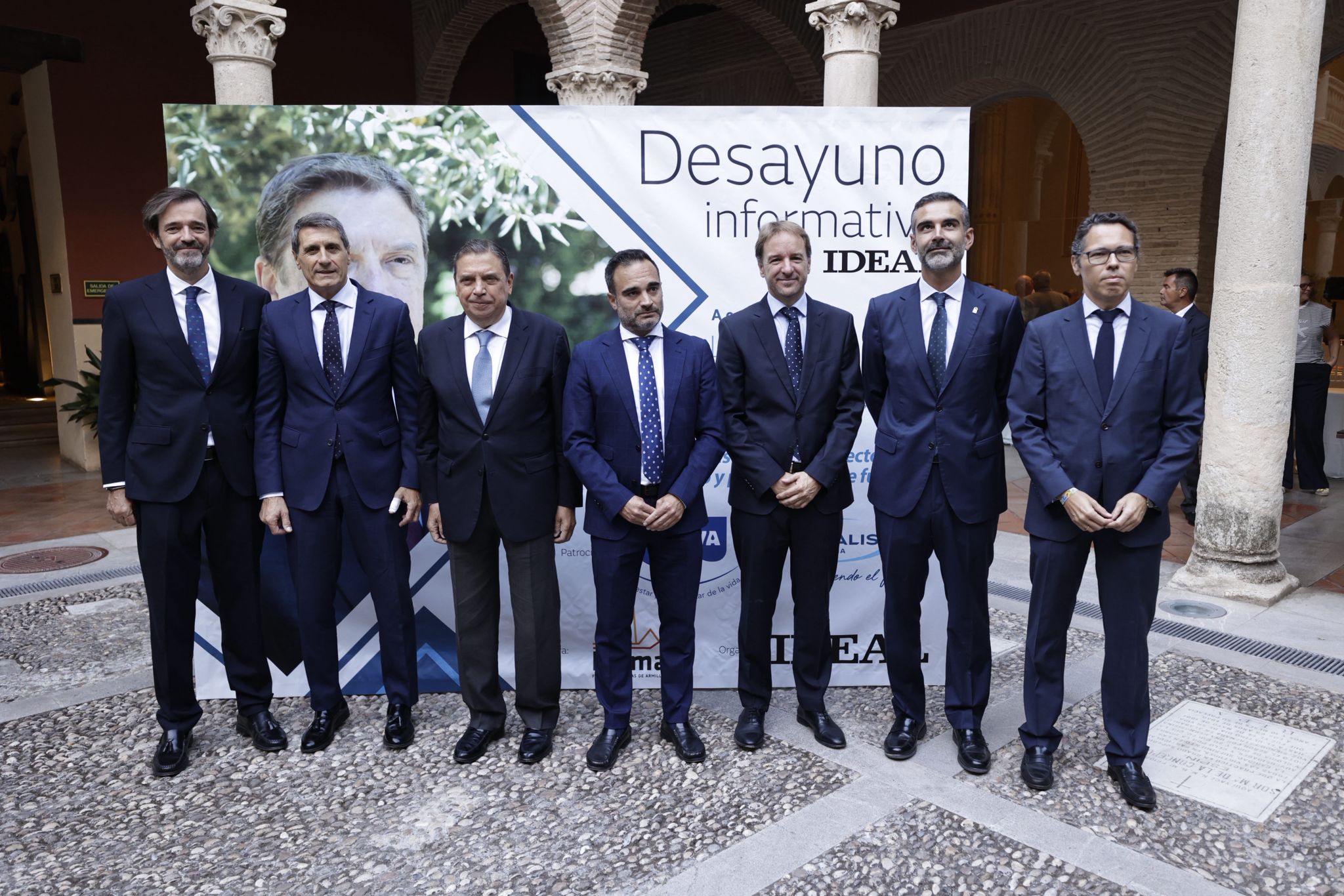 El foro informativo con el ministro Luis Planas, en imágenes