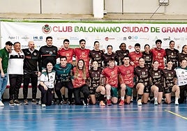 Foto de familia de los equipos.