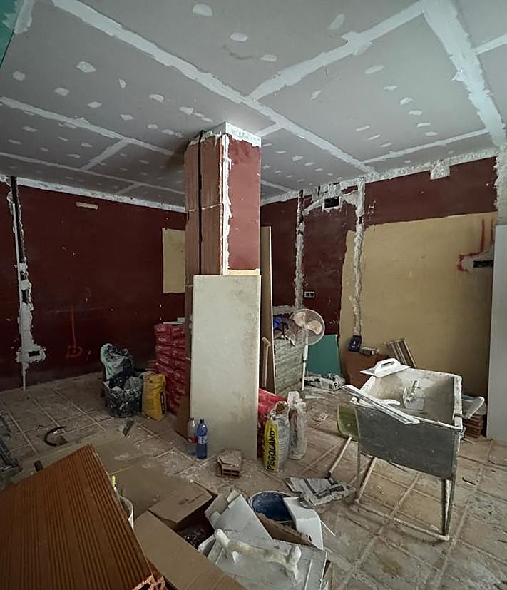 Imagen secundaria 2 - Un proyecto de transformación de local comercial a vivienda en Granada.