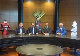 Firma de la renocación del convenio entre Caja Rural y Fundación CB Granada