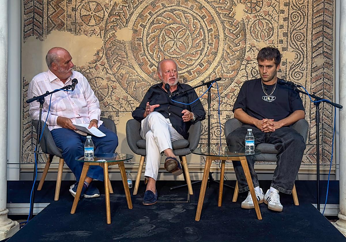 'Andalucía come Cultura' reflexiona sobre el «disfrute platónico» en la presencia de la cultura gastronómica audiovisual