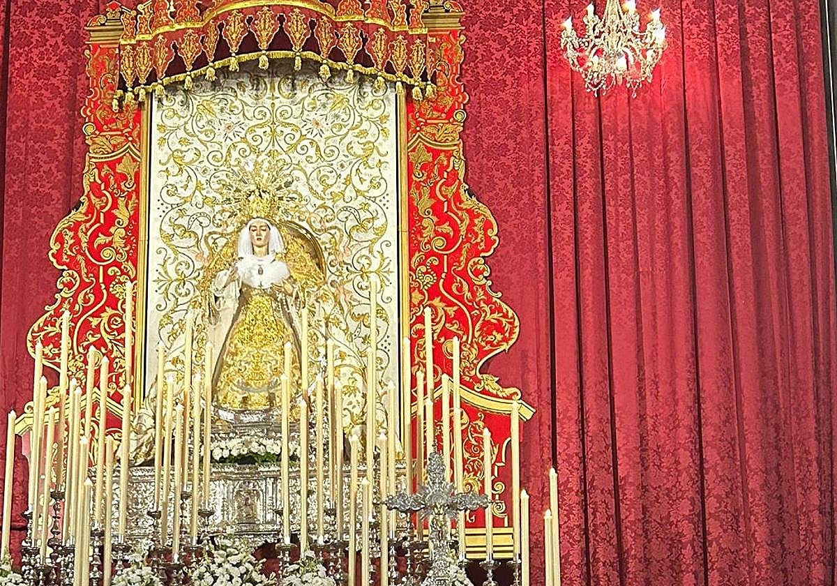 Javier Sierra, durante su exaltación a la Aurora.