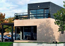 La casa prefabricada de dos plantas que está de moda