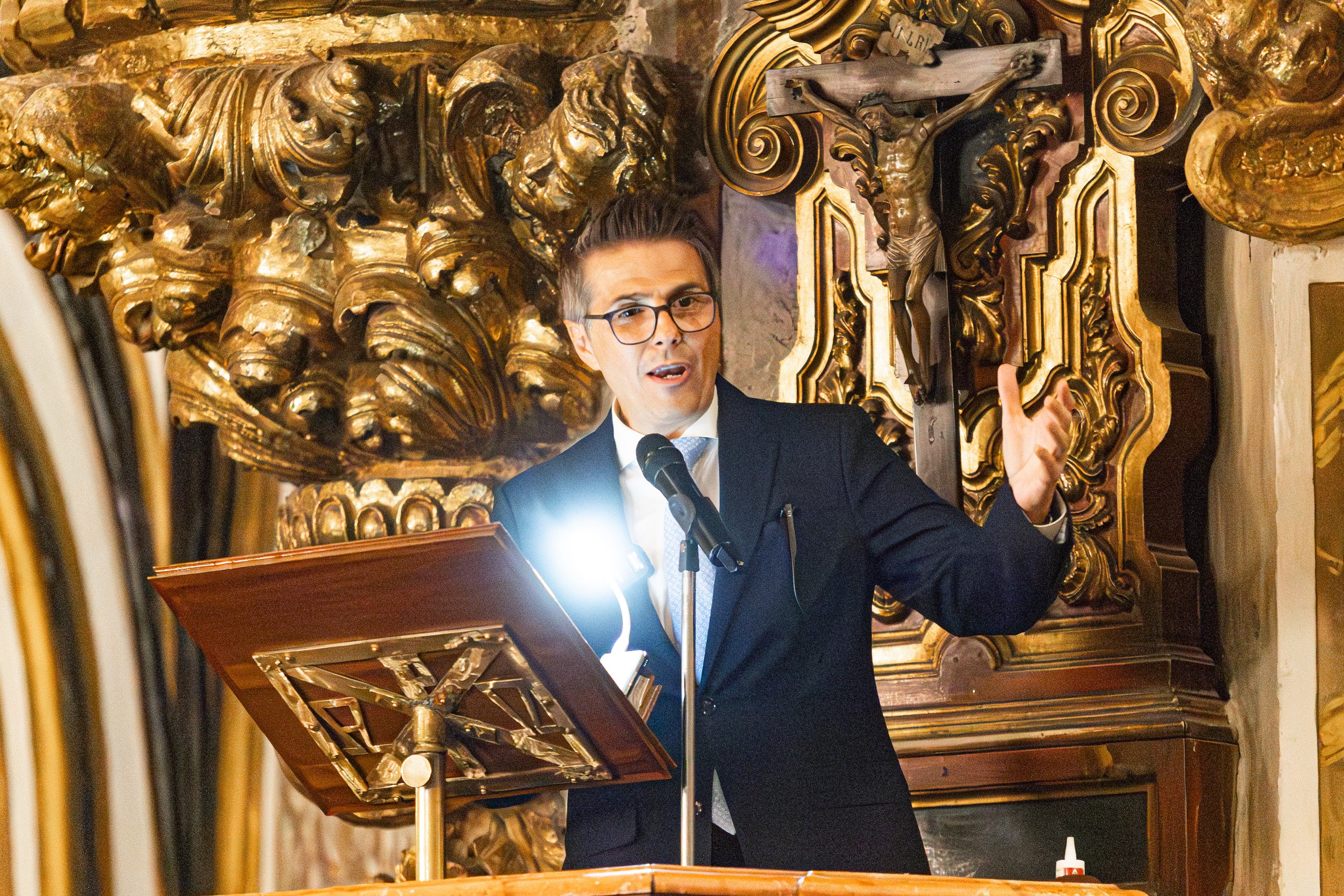 Fernando Díaz de la Guardia, durante su exaltación.