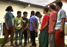 Rubén, junto a los chicos de la residencia en Honduras