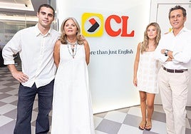 Los fundadorse de CL, Carlos Martínez-Única y Susana López junto a sus hijos que trabajan ya en el negocio
