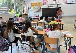Alumnos de Primaria en una aula del CEIP 'Padre Méndez' de la capital.
