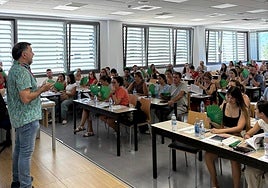 Momento de la jornada informativa dirigida a nuevos docentes organizada por la central sindical CSIF.
