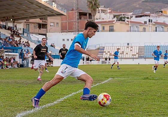 Toni fue uno de los jugadores más incisivos del Motril.