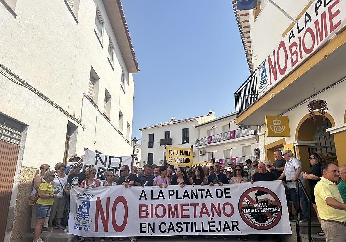 Castilléjar contra la planta de biometano.