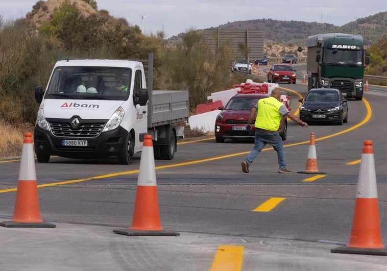 «La obra de Rules es absolutamente necesaria y se hace por motivos de seguridad»