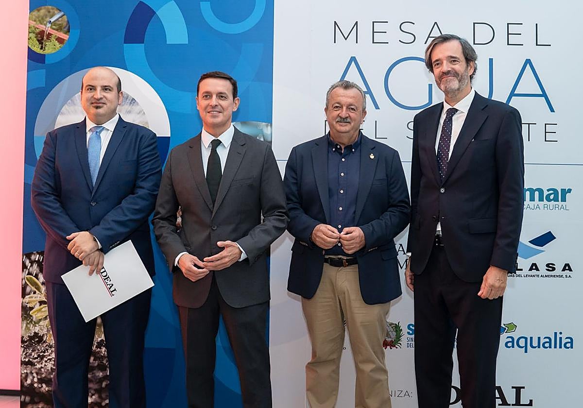 La Diputación expone su modelo de gestión hídrica en la Mesa del Agua del Sureste en Pulpí, de la mano de IDEAL