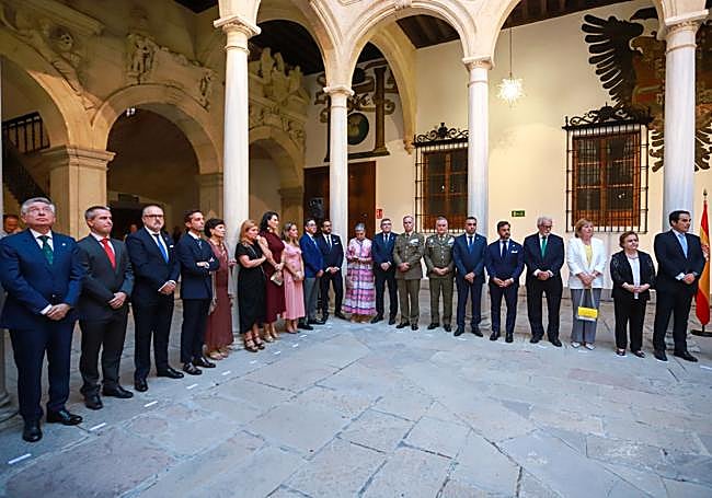 Representantes institucionales en el acto celebrado en la Real Chancillería