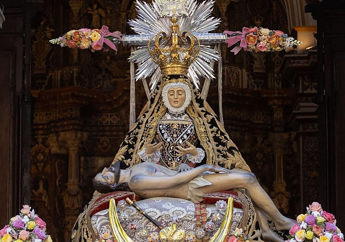 El recorrido de la procesión de la Virgen de las Angustias en Granada este 2025.