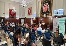 Jornadas celebradas con agentes de la Guardia Civil, Policía Nacional, Policía Local y otros profesionales.