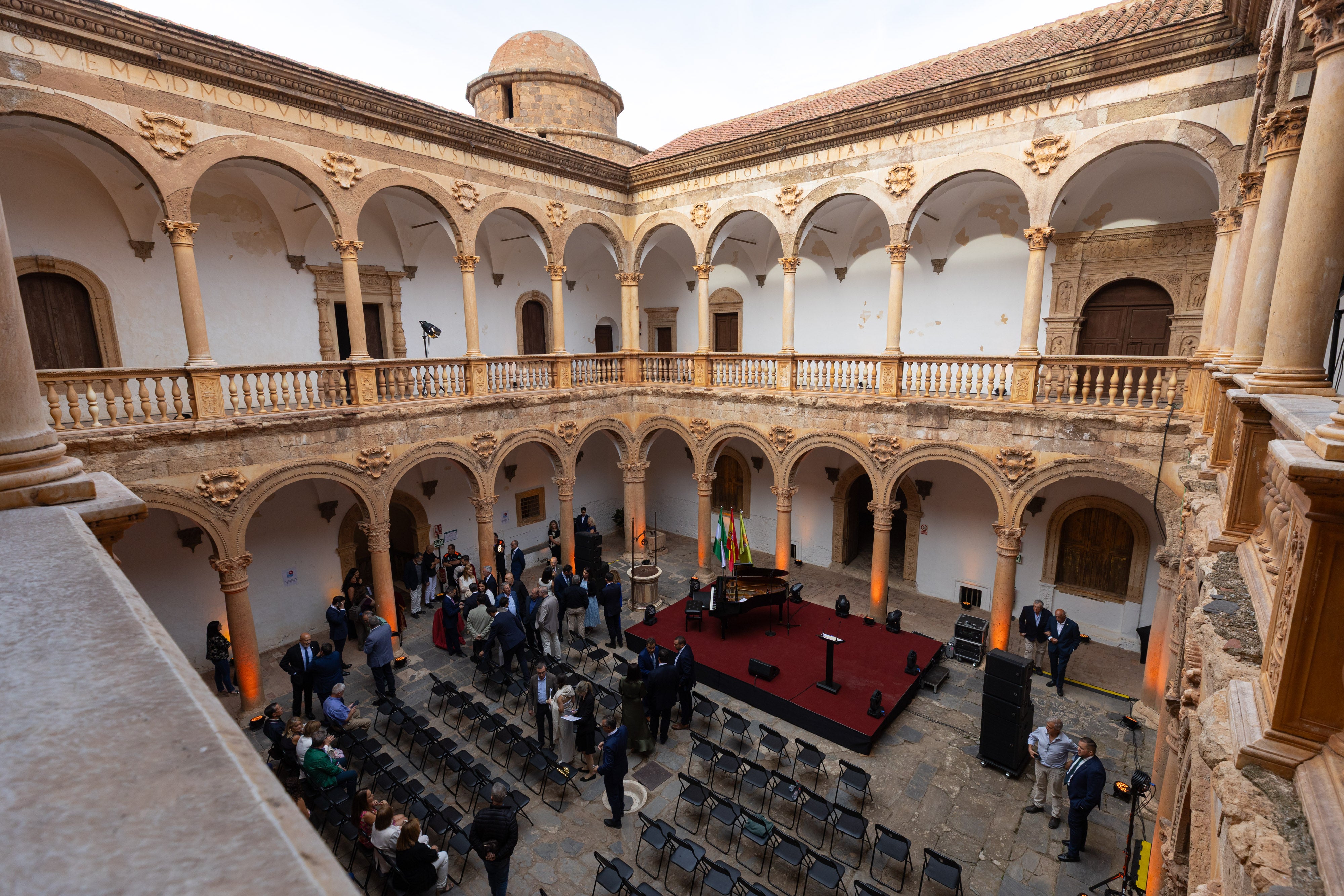 Las imágenes de la inauguración del castillo de La Calahorra este miércoles
