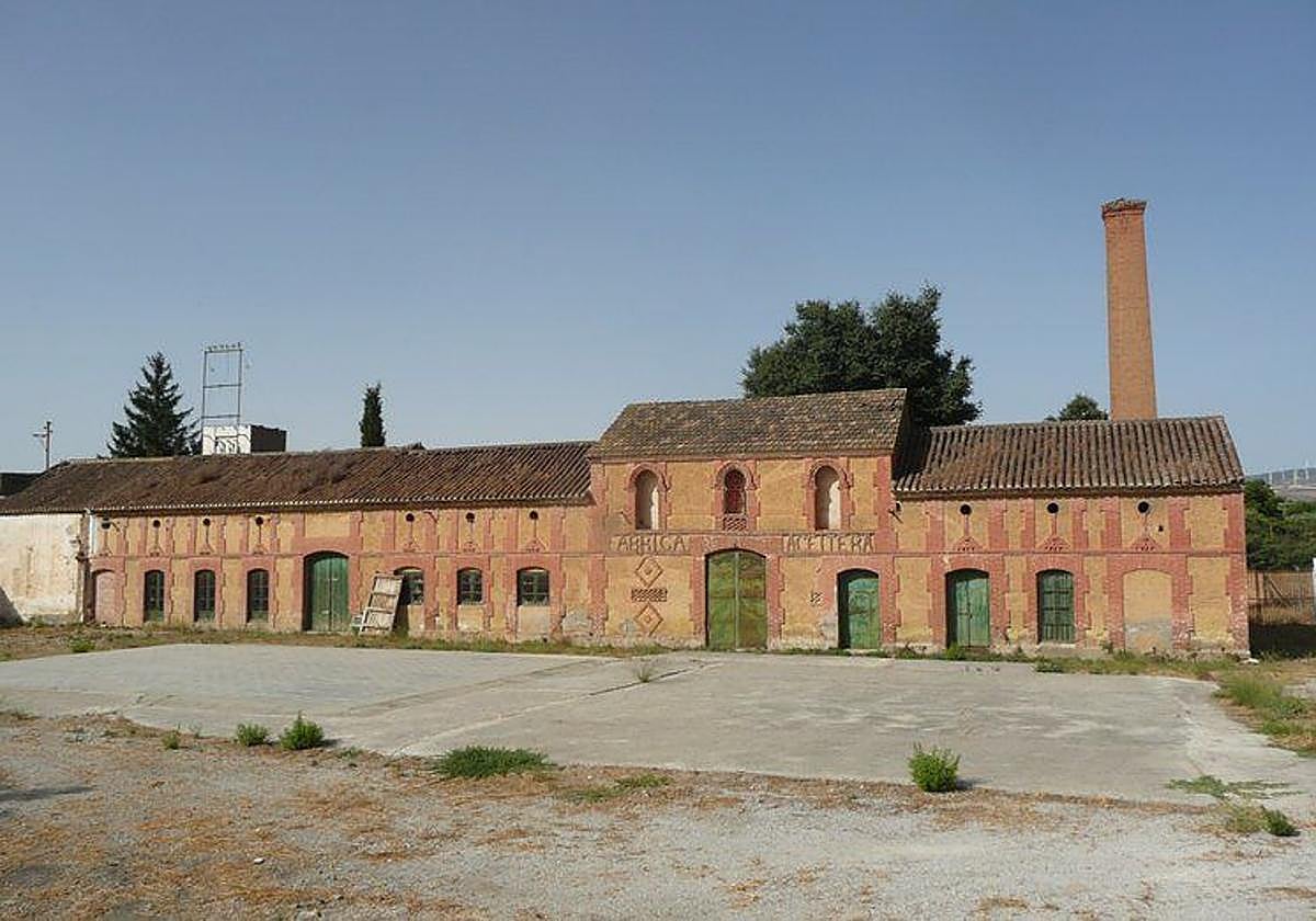 Antigua fábrica de orujo de Dúrcal, de propiedad particular.