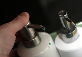 Alerta sanitaria por la retirada de un gel de ducha que puede provocar infecciones