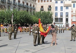Las imágenes de los 450 civiles que juran bandera en Jaén