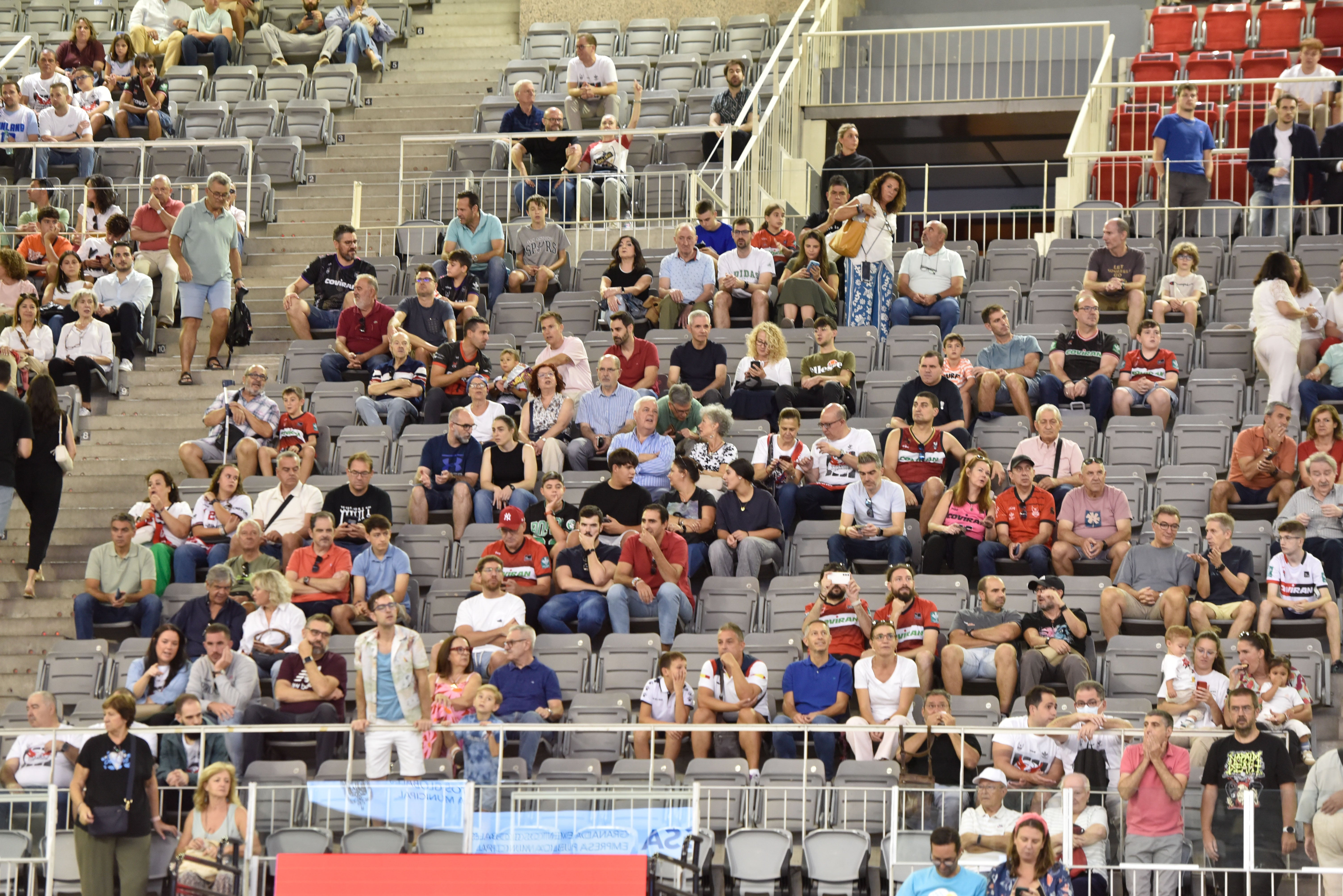 Encuéntrate en las gradas del Palacio en el partido entre el Covirán y el UCAM Murcia