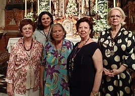 Adela Rodríguez, Carolina Oviedo, Carmen Muñoz, Isabel Justicia y Antonia Sánchez.