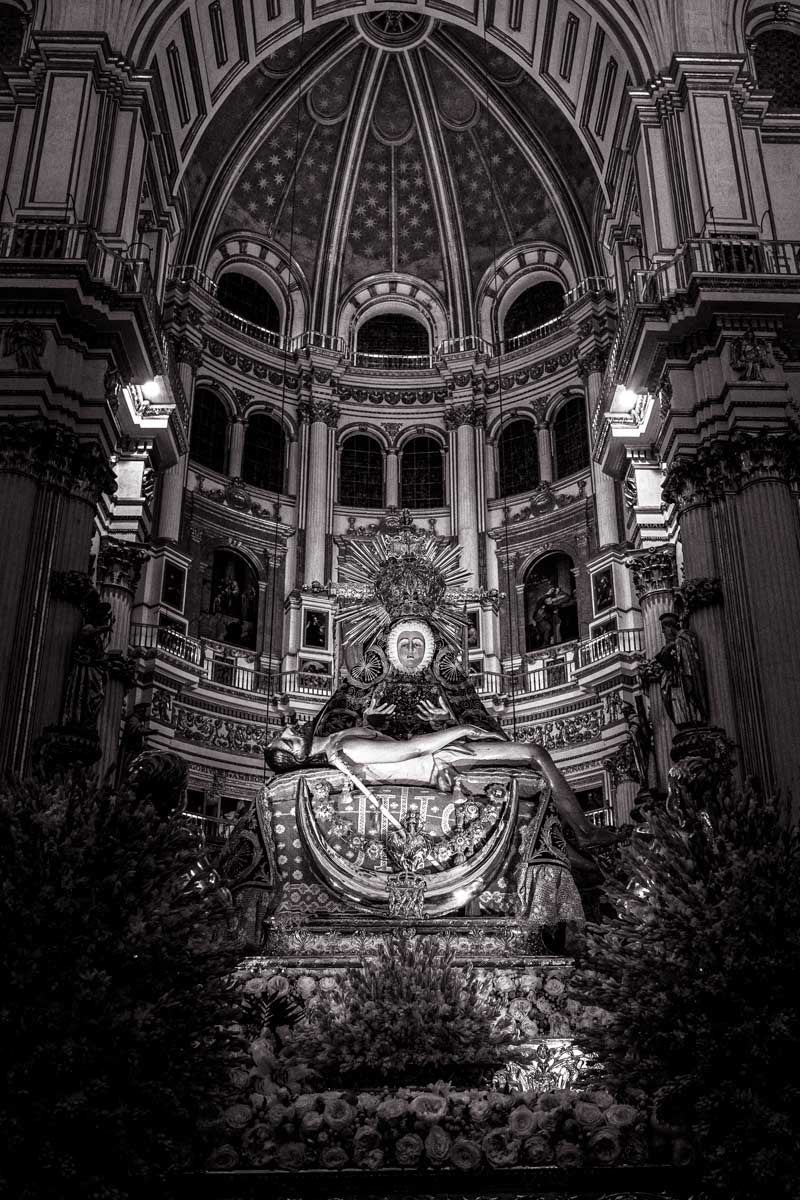 Las imágenes más íntimas de la procesión de la Virgen de las Angustias