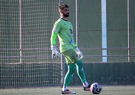 Manu fue importante para la victoria del Poli Almería.