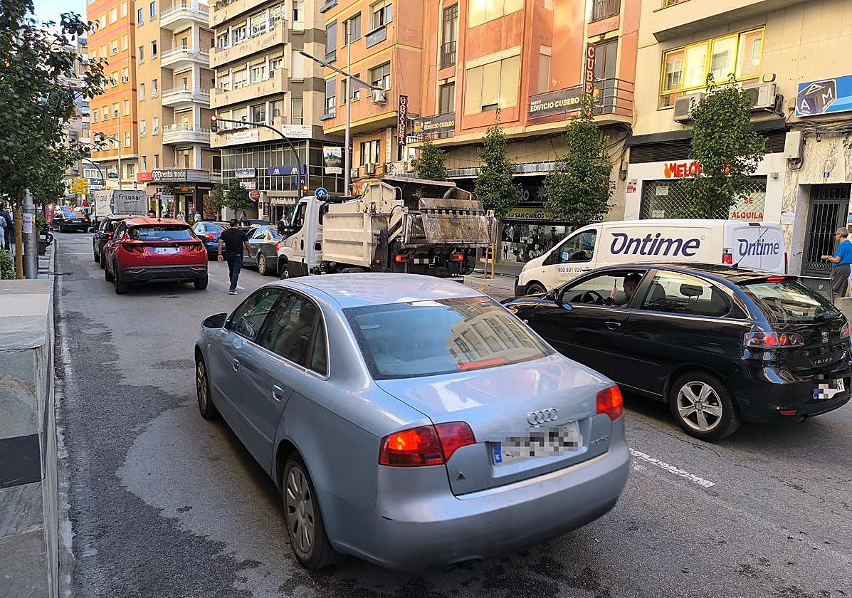 Aglomeración de vehículos en la capital