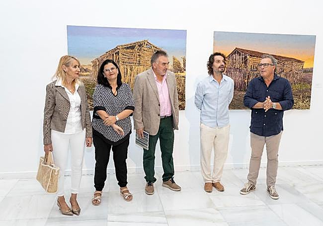 Exposición en el Instituto de América de Santa Fe.
