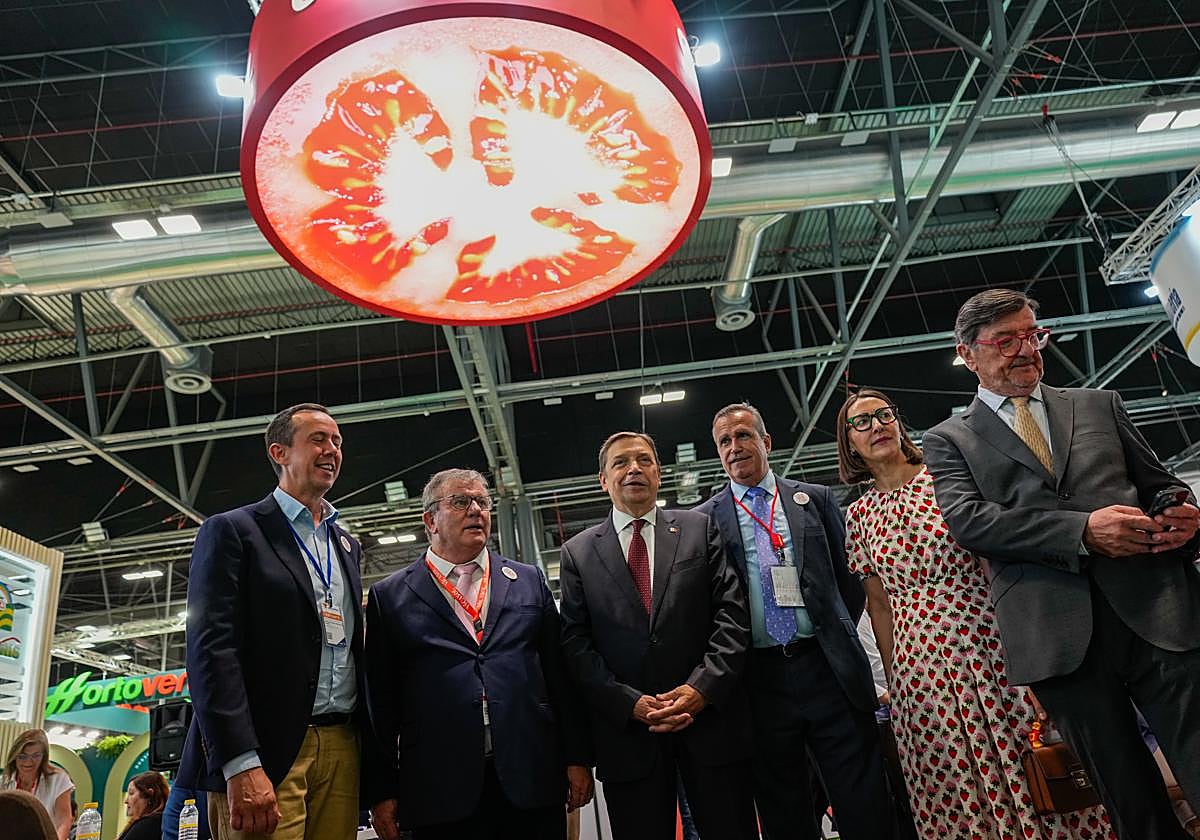 El ministro Luis Planas reivindica un comercio mundial con reglas iguales