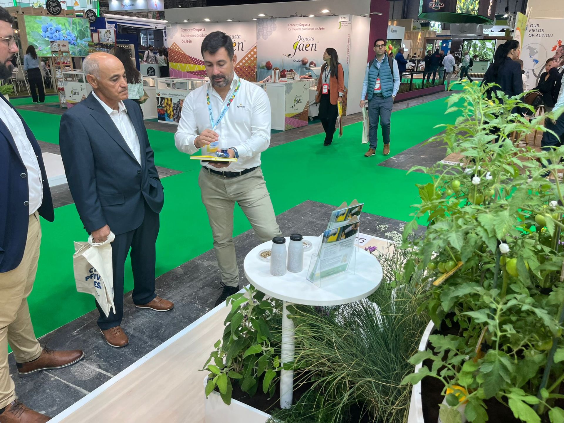 Almería se viste para el mejor escaparate de la agricultura, en Madrid