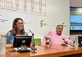 África Colomo y Francisco Viedma, en la presentación.