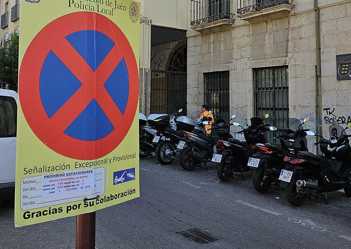 Imagen secundaria 1 - Montajes, atascos y avisos de cortes de tráfico en Jaén: menos de 48 horas para la Magna