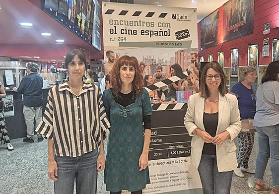 Eva Libertad, Miriam Garlo y África Colomo, en los Cines La Loma.