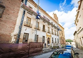 Trabajos en las cubiertas del seminario de Guadix