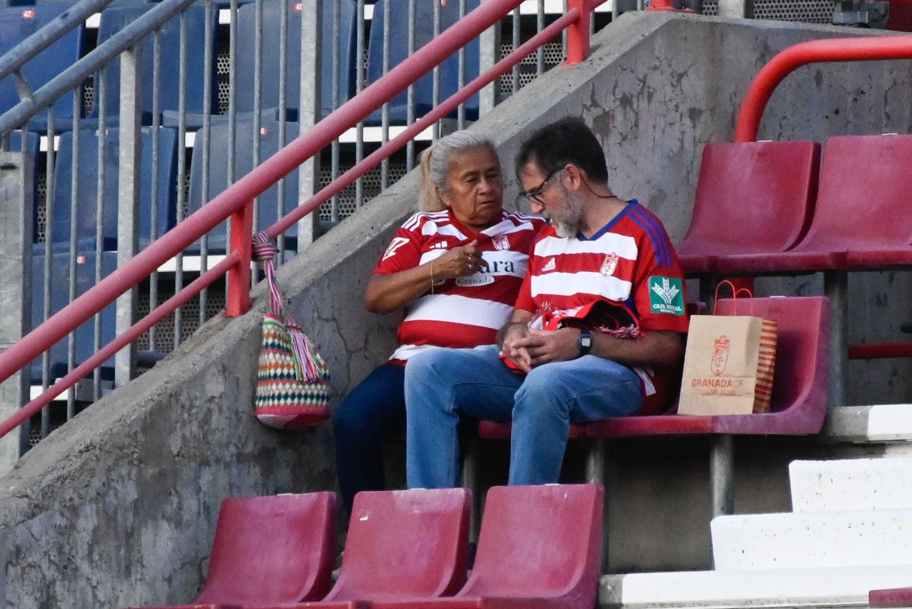 Encuéntrate en Los Cármenes durante el Granada-Real Sociedad B