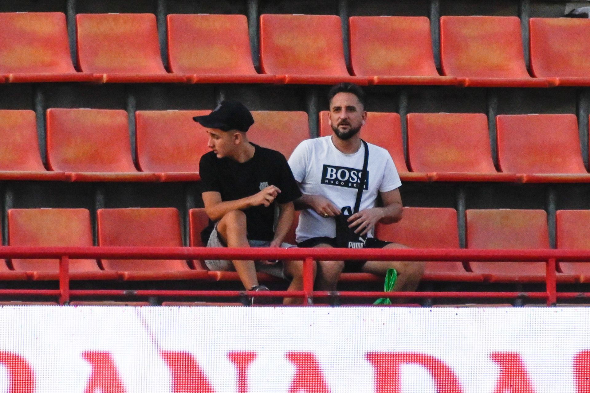 Encuéntrate en Los Cármenes durante el Granada-Real Sociedad B