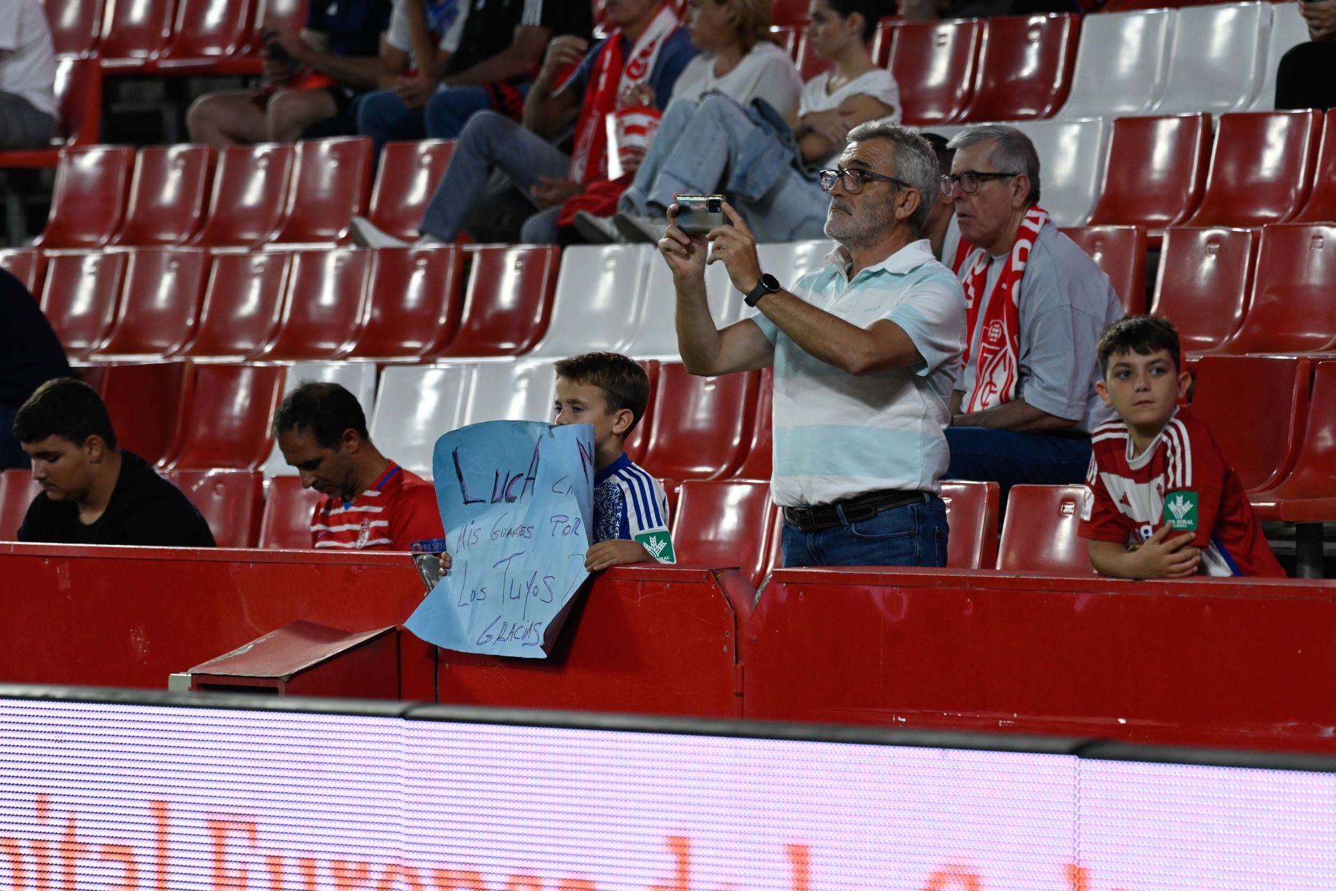 Encuéntrate en Los Cármenes durante el Granada-Real Sociedad B