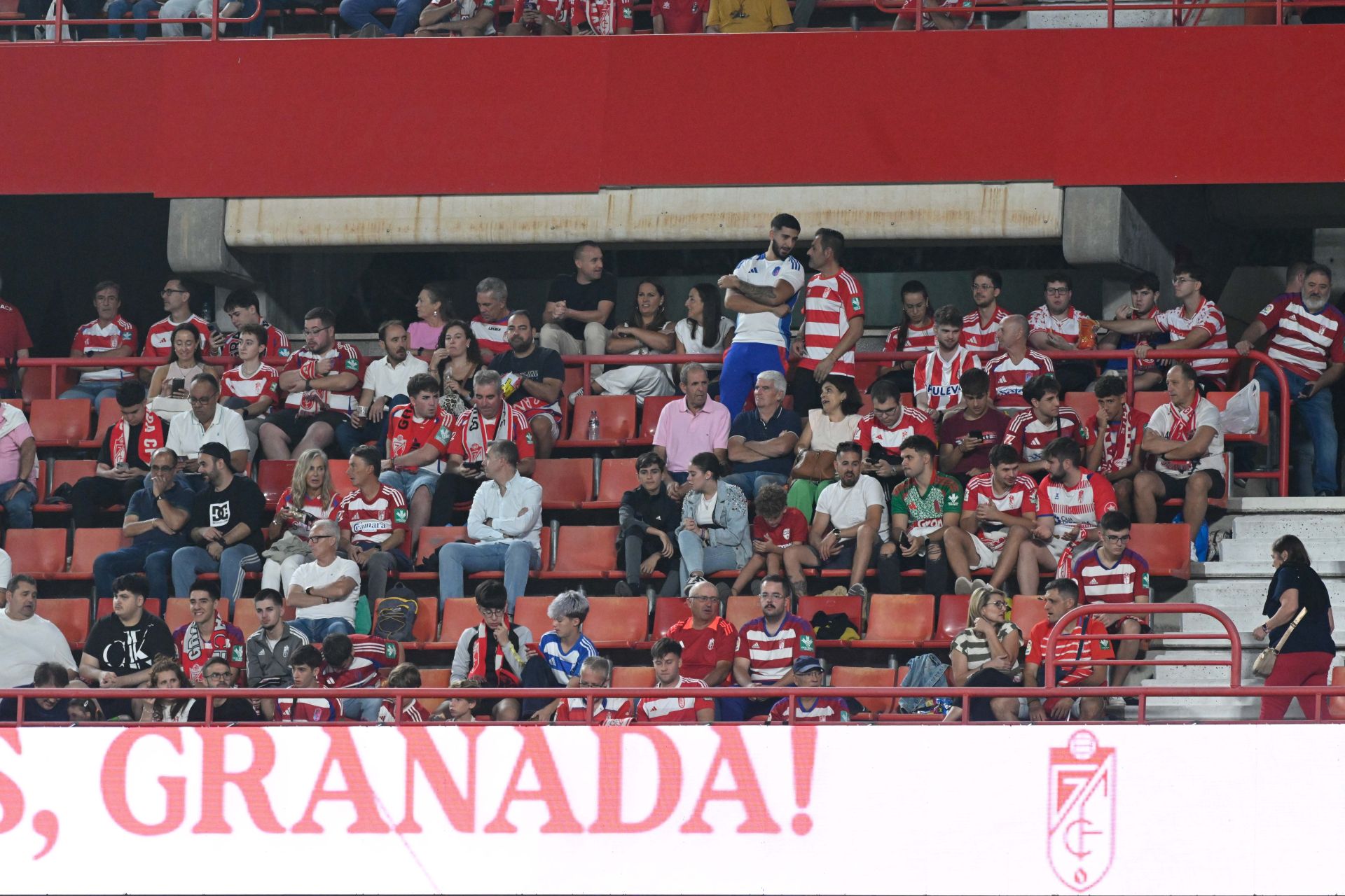Encuéntrate en Los Cármenes durante el Granada-Real Sociedad B