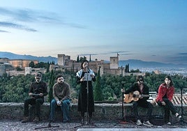 Amanecer en el Mirador de San Nicolá con jarchas poéticas y música