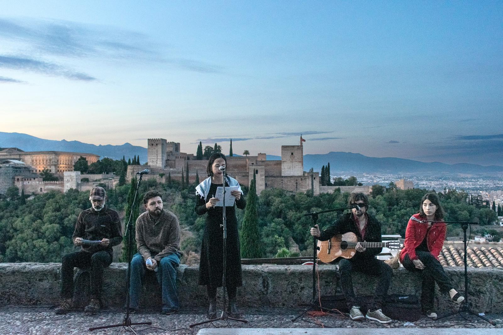 Amanecer en el Mirador de San Nicolá con jarchas poéticas y música