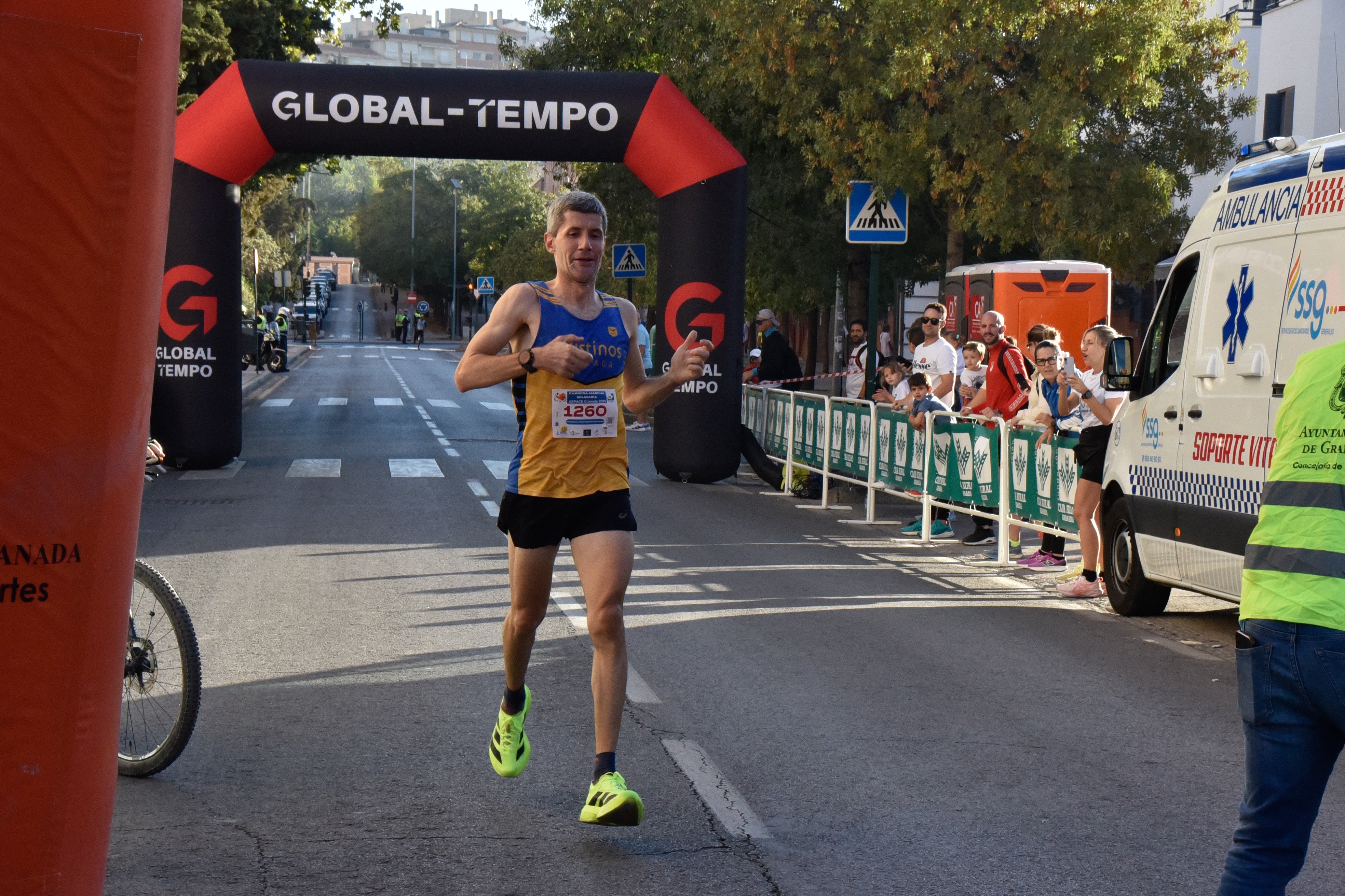 Encuéntrate en la carrera de Aspace en Granada