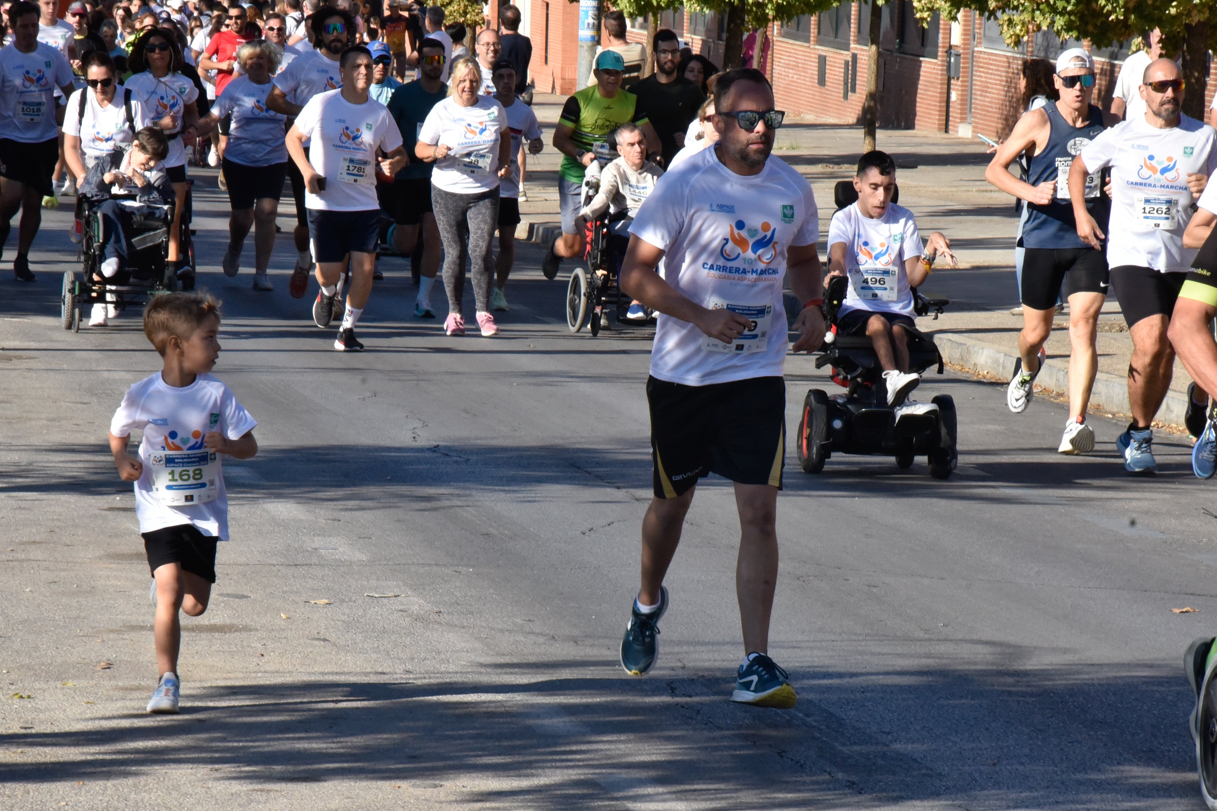 Encuéntrate en la carrera de Aspace en Granada