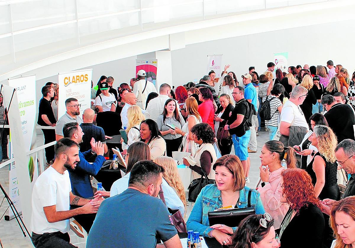 Con el lema 'Es tu momento', Cámara Granada impulsa el talento senior en Granada