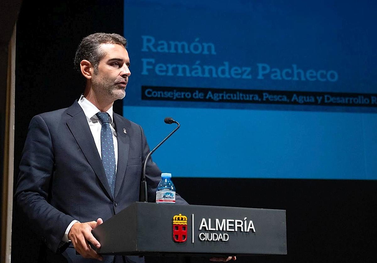 La Junta aboga en Almería por el impulso de las aguas regeneradas para abastecimiento y uso agrícola